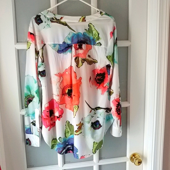 🌺  Worthington Silky "Georgia O'Keeffe"-style Flowy & Flowery Tunic Top 🌺 - Picture 5 of 7